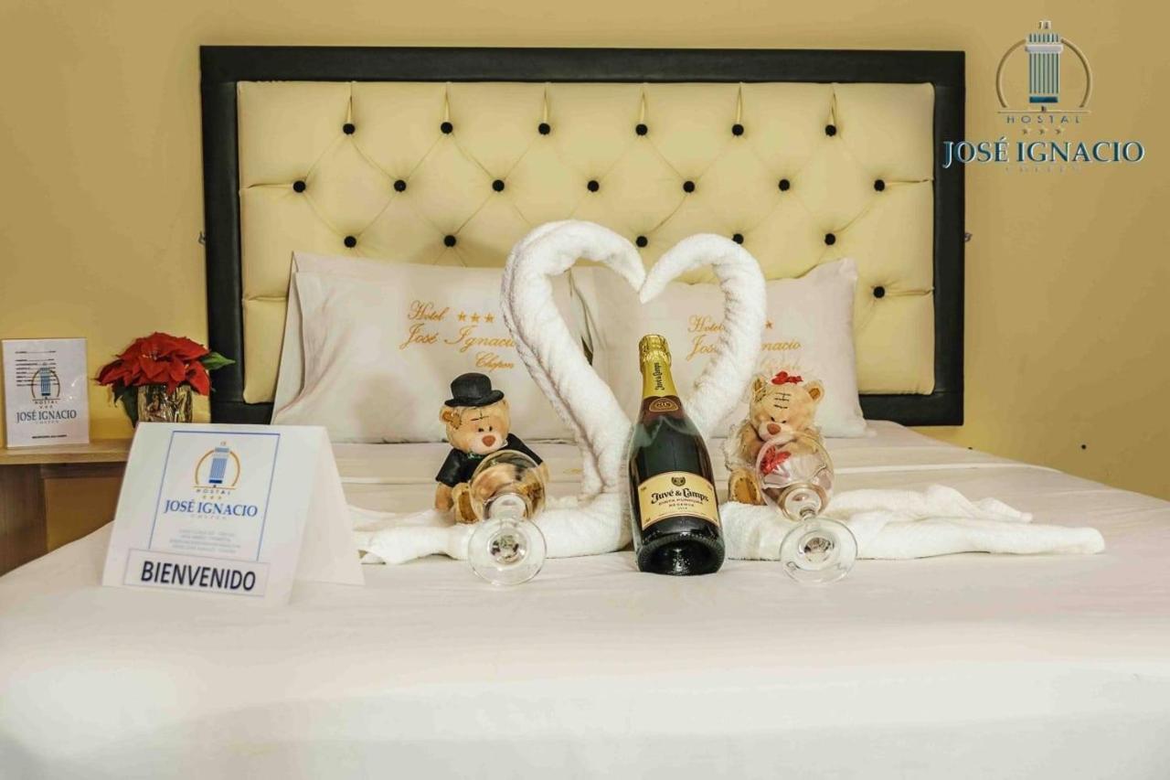 Hotel Jose Ignacio Chepén Kültér fotó