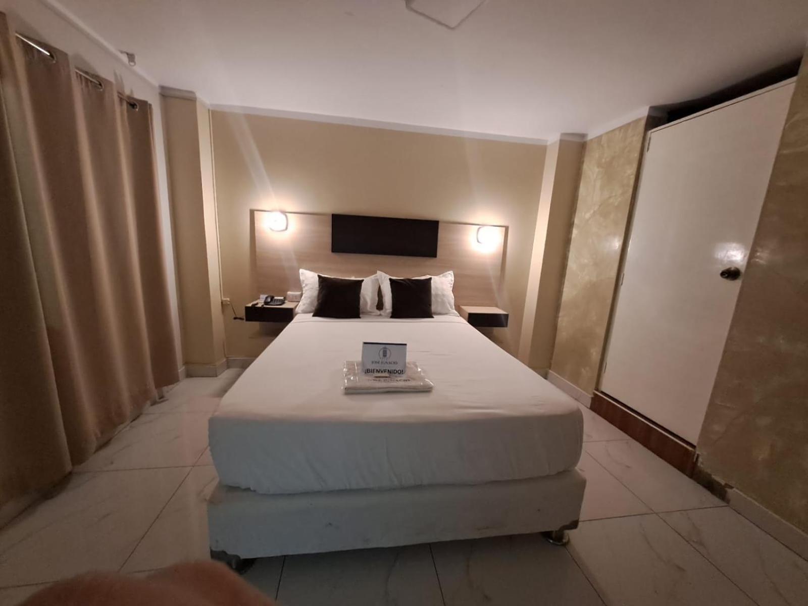 Hotel Jose Ignacio Chepén Kültér fotó