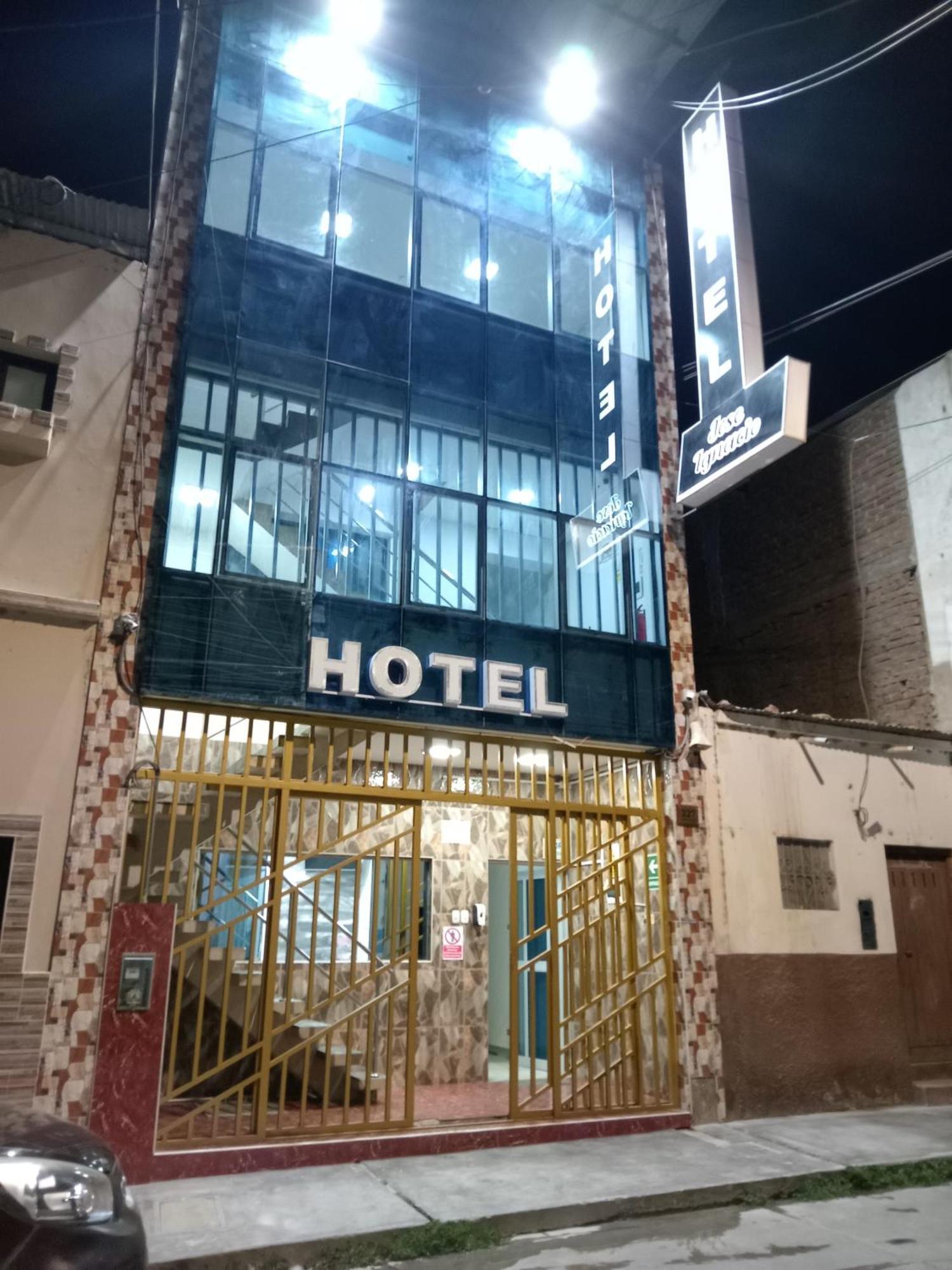 Hotel Jose Ignacio Chepén Kültér fotó