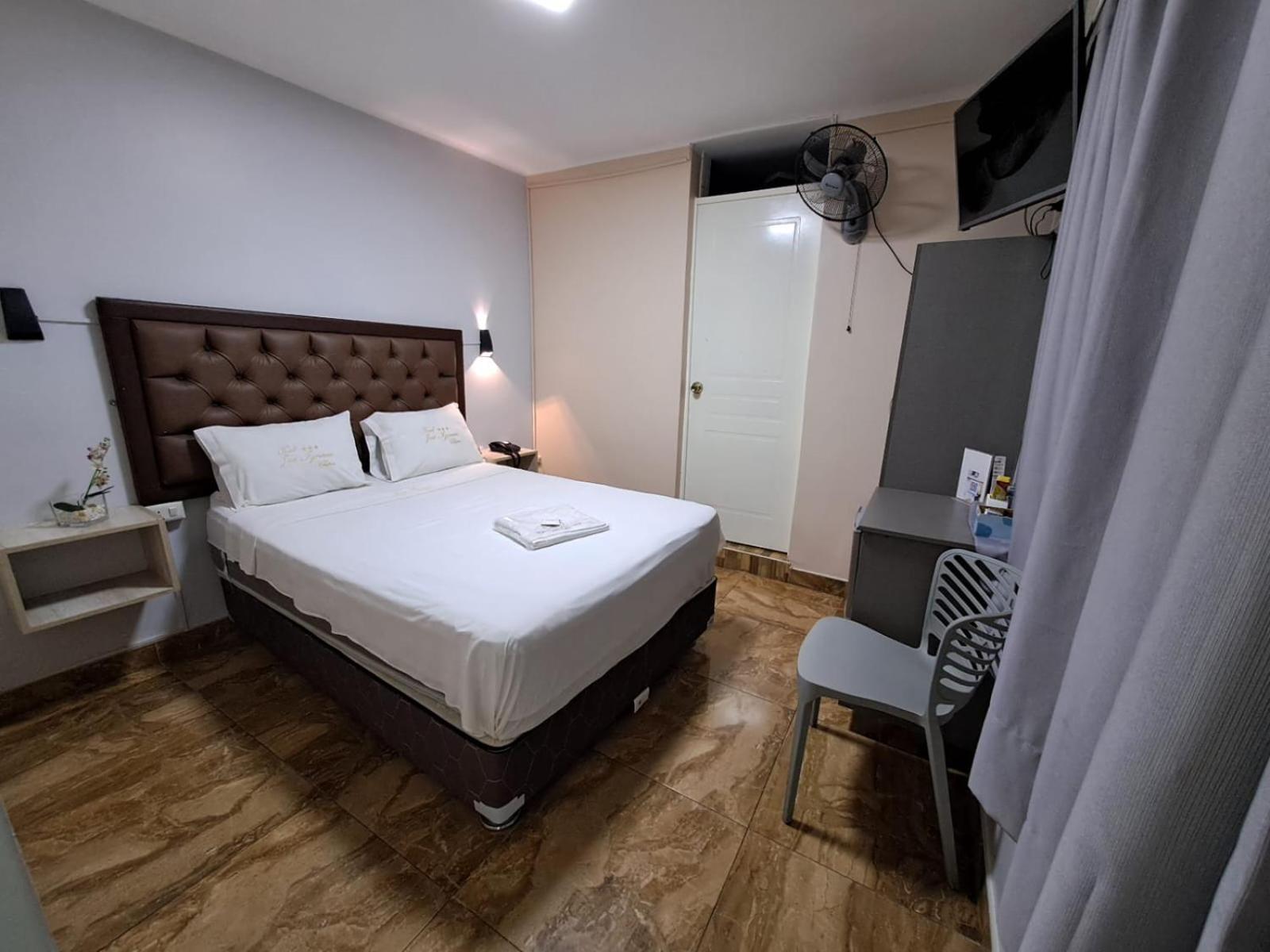Hotel Jose Ignacio Chepén Kültér fotó