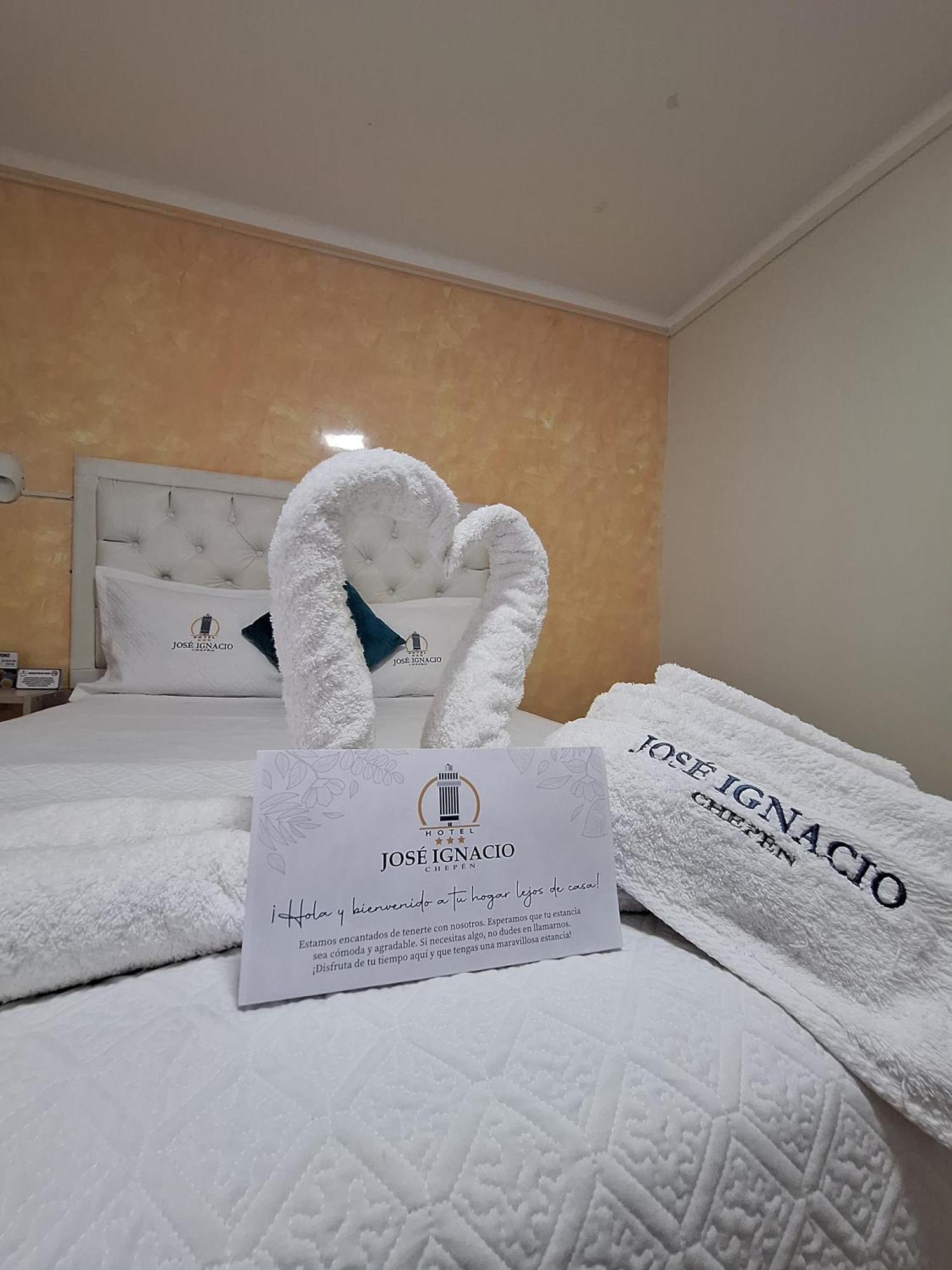 Hotel Jose Ignacio Chepén Kültér fotó